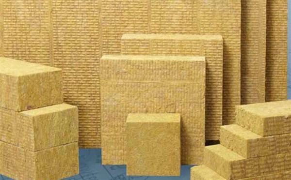 選購(gòu)南陽(yáng)巖棉保溫板，可以從這四個(gè)方面選