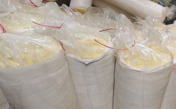 保溫巖棉板施工時，要注意避免哪些情況呢